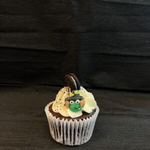 Halloween Oreo Cookie Cupcake