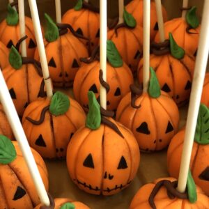 Pumpkin Chocolate Cake Pops