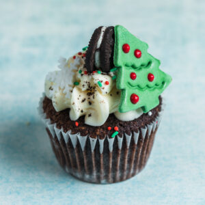 Christmas Oreo Cookie Cupcake